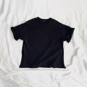 Jenaisis | Oversized Black Top from Tokyo